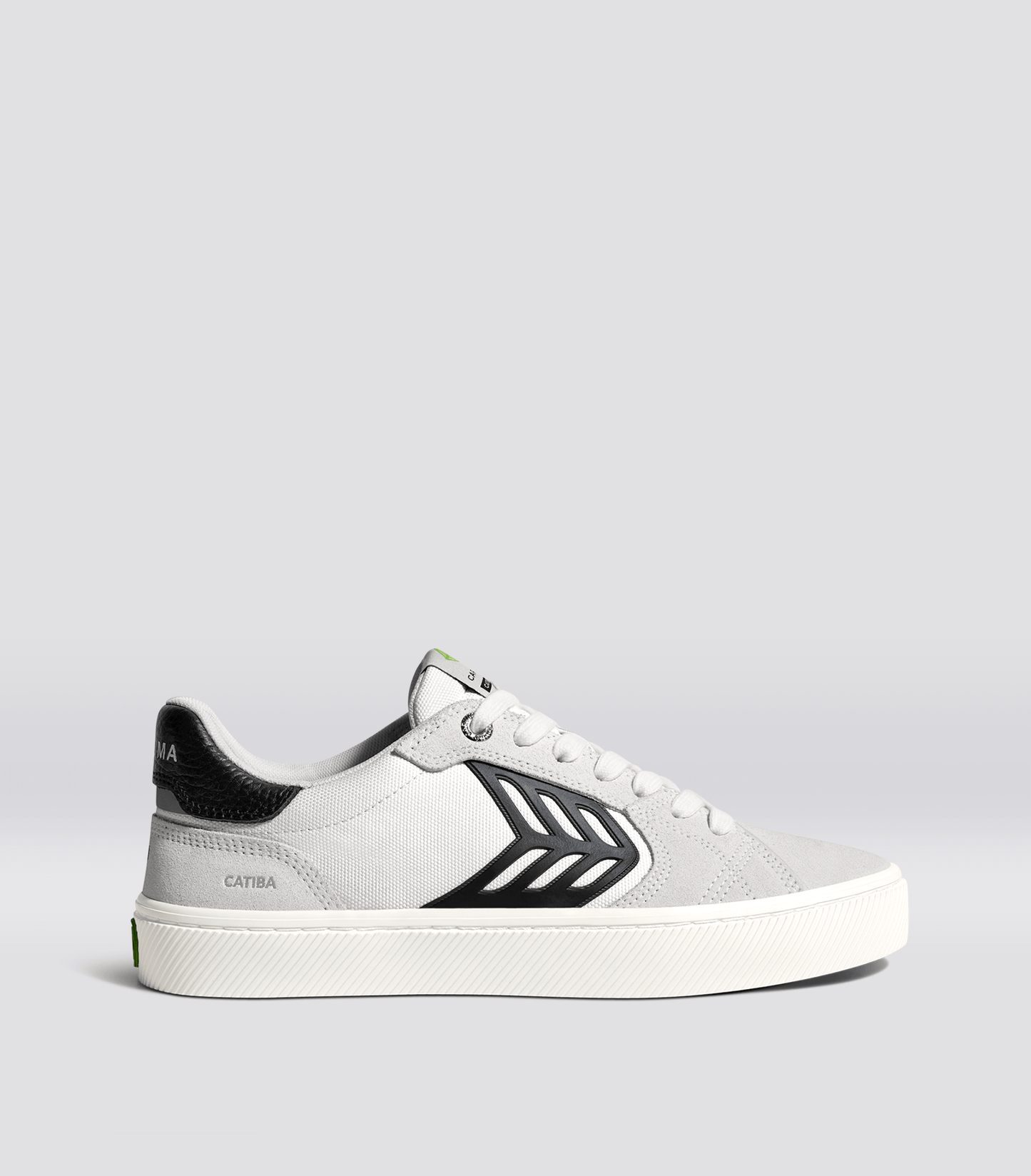 CATIBA PRO 2.0 Smoke White Suede Off-White Cordura Black Logo Sneaker Women