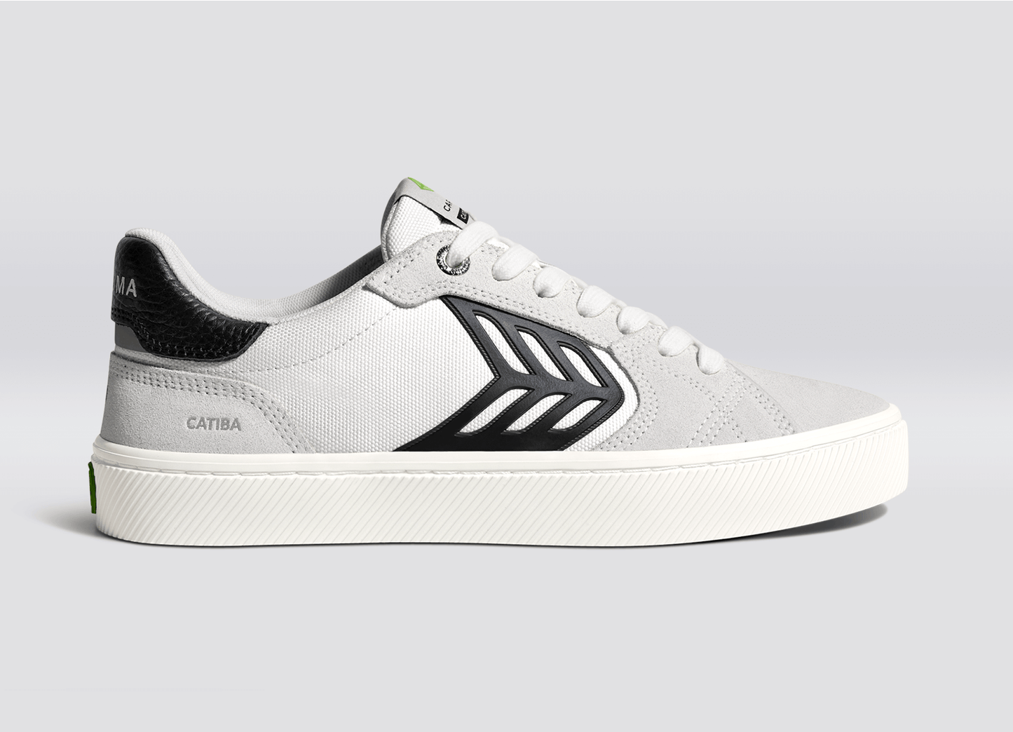 CATIBA PRO 2.0 Smoke White Suede Off-White Cordura Black Logo Sneaker Women