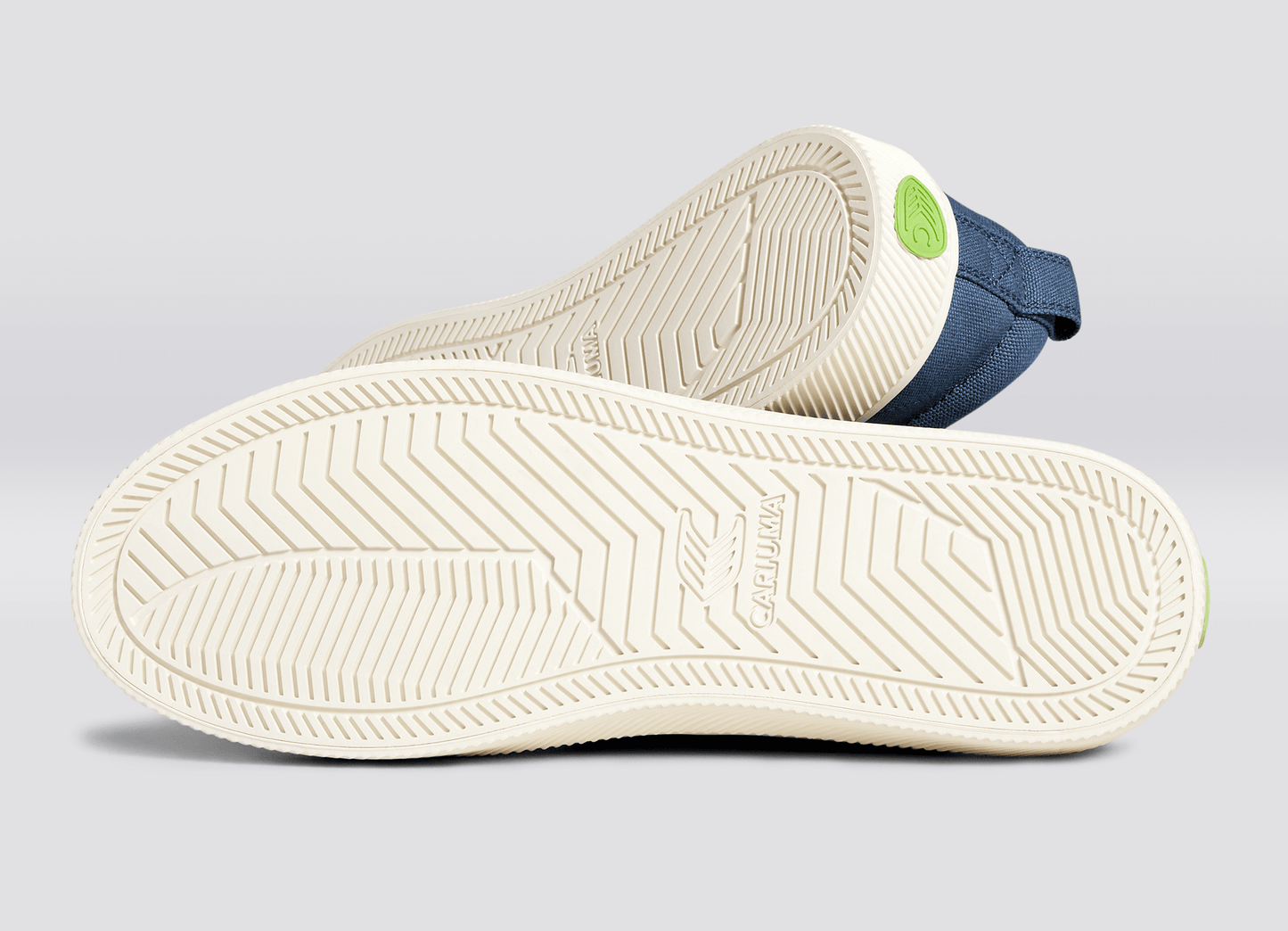 OCA Low シャドウブルーキャンバス スニーカー メンズ