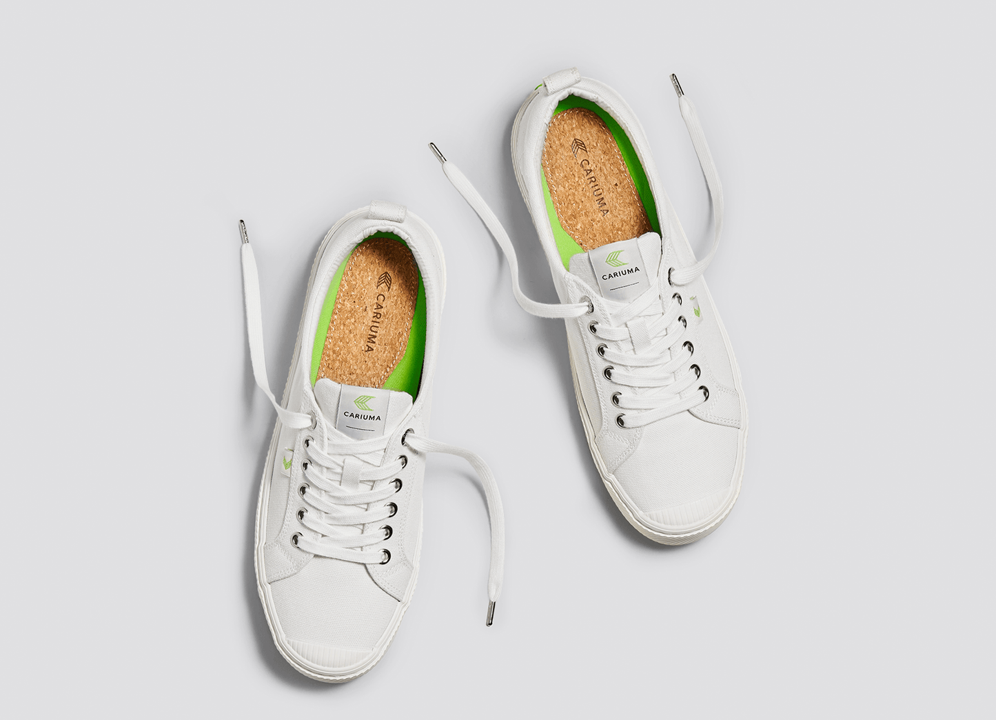 OCA Low オフホワイトキャンバス スニーカー メンズ
