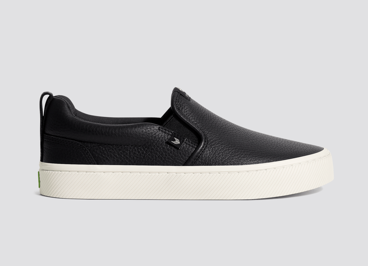 SLIP-ON ブラック プレミアムレザー スニーカー ウィメンズ