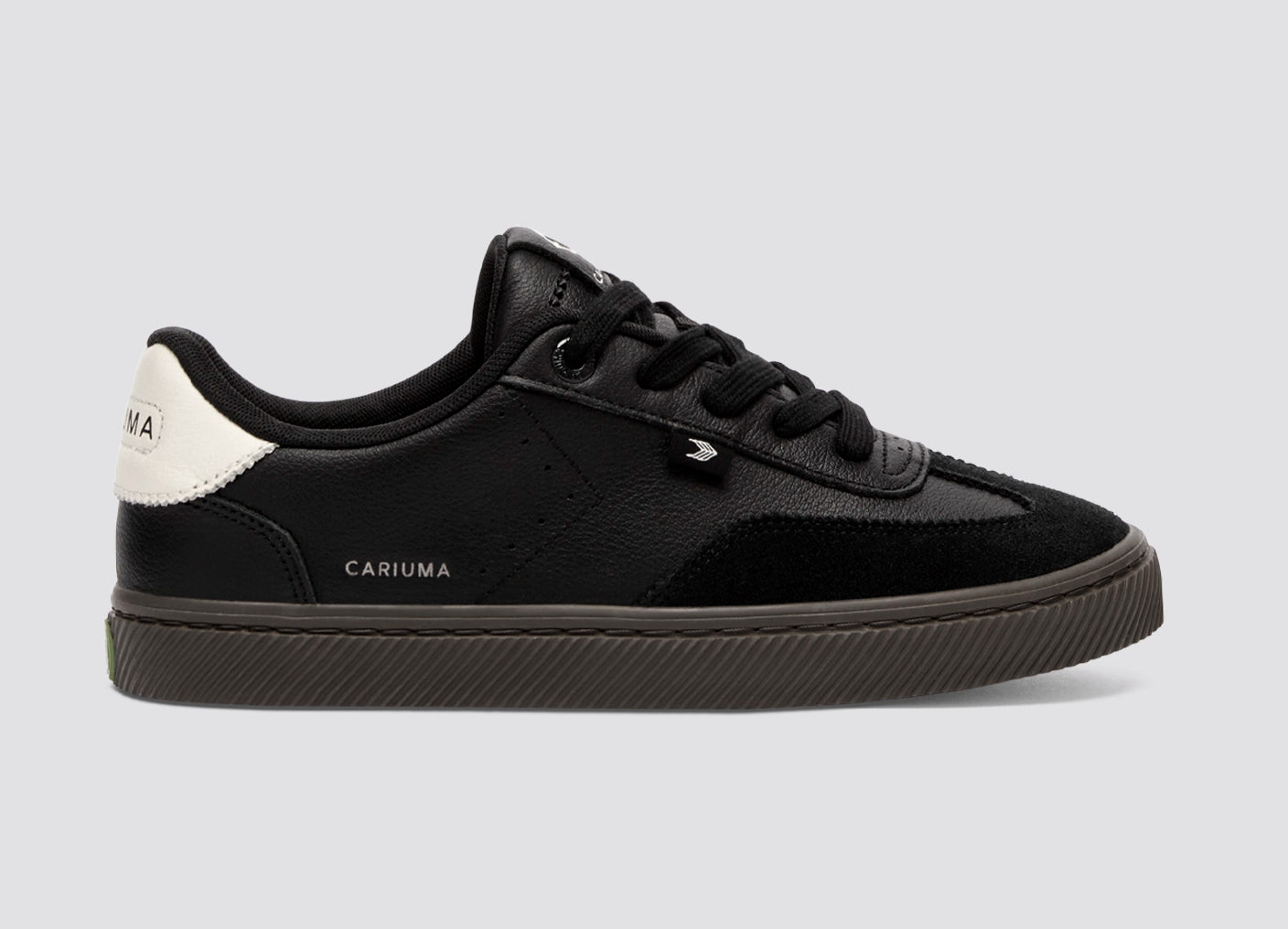 TOCA Teak Black Diamond Leather Off-White Accents Sneaker Men