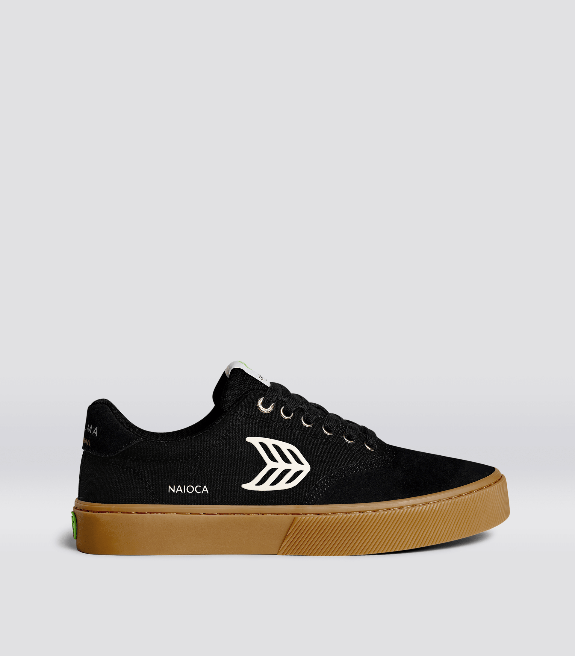 naioca-skate-black-gum-ivory-